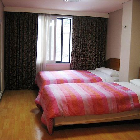 Brown Hotel Сеул Екстер'єр фото