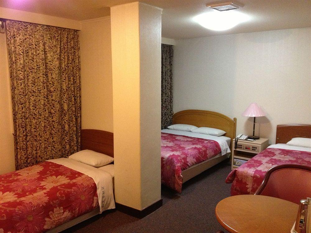 Brown Hotel Сеул Екстер'єр фото